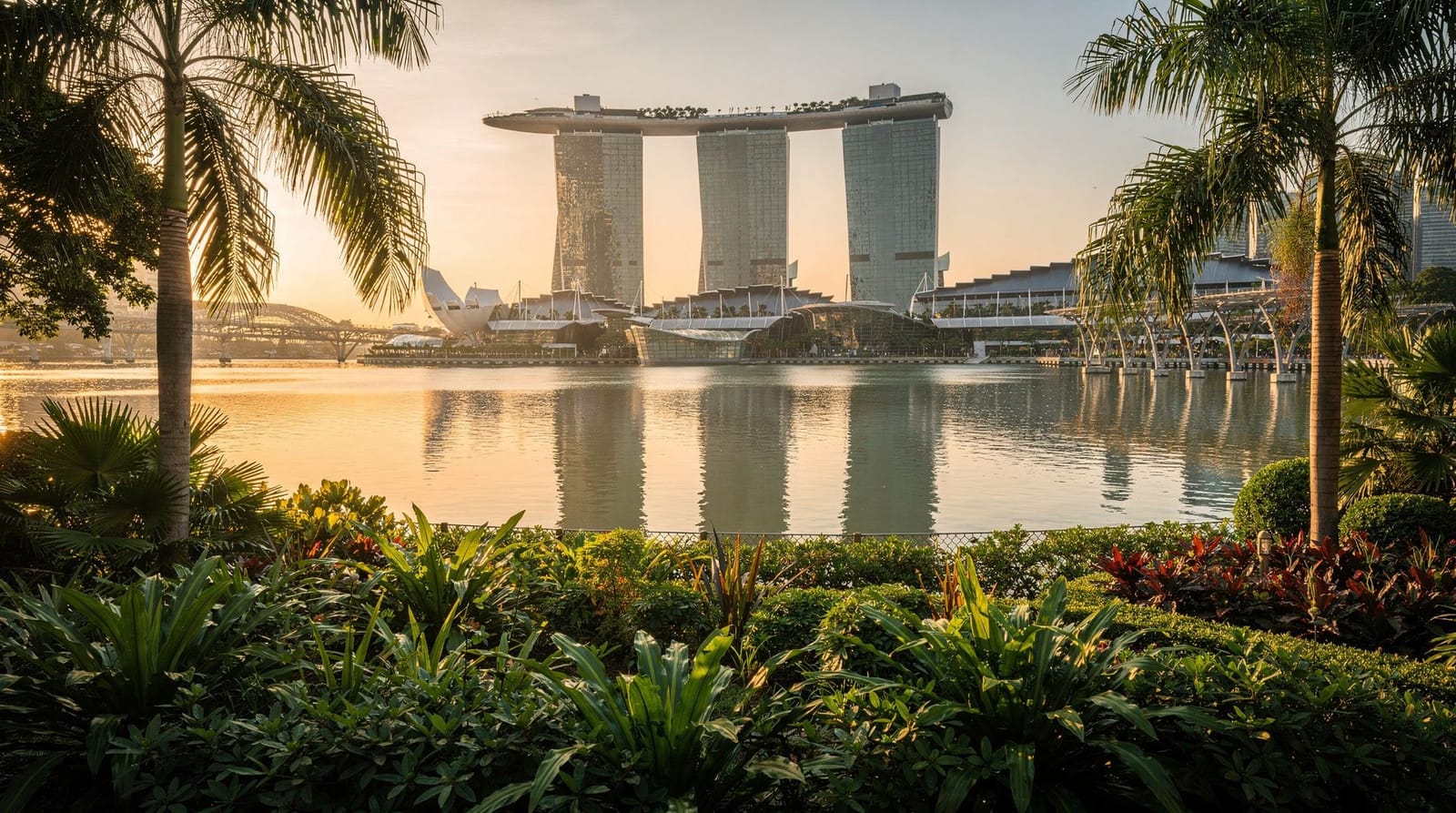Beste stadstours van Singapore: begeleide opties eerlijk vergeleken — Eerlijke vergelijking van stadstours in Singapore — halvedag-bustours, amfibisch