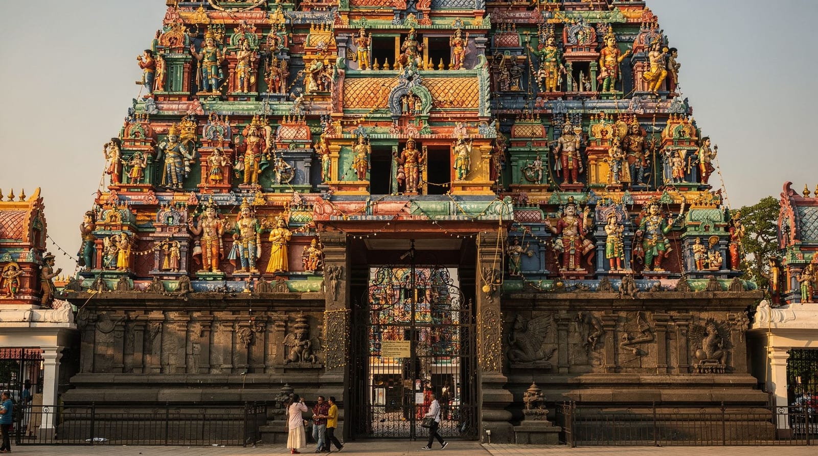 Sri Mariamman Temple Singapore: visitor guide to Chinatown's Hindu landmark